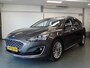 Ford Focus Wagon 1.0 EcoBoost Vignale 125pk, Full options!!, Navigatie, Achteruitrijcamera, Clima controle, Cruise controle, Trekhaak wegklapbaar,  Led/Xenon verlichting, Pdc V/A, Parkeer assistent, Lederen bekleding, Stoel verwarming,  Bovag afleverpakket 695,-