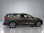 Ford Focus Wagon 1.0 EcoBoost Vignale 125pk, Full options!!, Navigatie, Achteruitrijcamera, Clima controle, Cruise controle, Trekhaak wegklapbaar, Led/Xenon verlichting, Pdc V/A, Parkeer assistent, Lederen bekleding, Stoel verwarming, Bovag afleverpakket 695,-