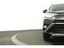 Toyota RAV4 2.5 Hybrid AWD Style | 1650 Trekvermogen | Elektrisch bedienbare achterklep | Parkeersensor | Trekhaak |