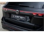 Volkswagen Tiguan 1.5 eTSI R-Line ACC Pano IQ Light Massage 360 Ambient Winterpakket
