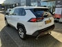 Toyota RAV4 2.5 HYBRID AWD EXECUTIVE TREKHAAK 360°CAMERA JBL-AUDIO BLIND-SPOT STOEL/STUURVERW STOELKOELING PARK-SENSOREN ELEK-ACHTERKLEP LEDER MEMORY-SEATS AD-CRUISE