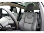 Volvo XC60 2.0 T6 Plug-in hybrid AWD Plus Bright Luchtvering | Verwarmde voorstoelen & Stuurwiel | Adaptieve Cruise Control | BLIS Doedehoekdetectie | Trekhaak semi elektrisch inklapbaar