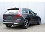 Volvo XC60 2.0 T6 Plug-in hybrid AWD Plus Bright Luchtvering | Verwarmde voorstoelen & Stuurwiel | Adaptieve Cruise Control | BLIS Doedehoekdetectie | Trekhaak semi elektrisch inklapbaar