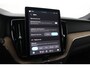 Volvo XC60 T8 Plug-in hybrid Ultra Dark | Luchtvering | Head-Up | 360° Camera | Trekhaak | ACC | harman/kardon