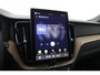 Volvo XC60 T8 Plug-in hybrid Ultra Dark | Luchtvering | Head-Up | 360° Camera | Trekhaak | ACC | harman/kardon