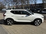 Volvo XC40 B4 Plus Dark | Stoel- & Stuurverwarming | Trekhaak