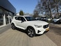 Volvo XC40 B4 Plus Dark | Stoel- & Stuurverwarming | Trekhaak
