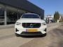 Volvo XC40 B4 Plus Dark | Stoel- & Stuurverwarming | Trekhaak