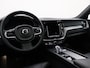 Volvo XC60 T6 PLUG-IN HYBRID ULTRA BLACK EDITION LUCHTVERING SCHUIFDAK 360G