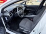 Toyota C-HR 1.2 Turbo Comfort | Afneembare Trekhaak 1300KG | Dealer Onderhouden | Cruise Control | Airco | Lichtmetaal |  Hoge zitpositie