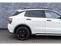 Lynk & Co 01 Plug-in Hybrid 1.5 Core Black Edition | Apple Carplay & Android Auto | Adaptieve Cruise Control | Keyless Entry | 1800 kg Trekvermogen | Stoelverwarming | 19 inch LM-Velgen | Achteruitrijcamera | Ledverlichting | 15,4 inch middendisplay | Premium audiosysteem |