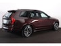 Volvo XC90 T8 Recharge AWD Ultra Dark - Luchtvering - Panorama/schuifdak - IntelliSafe Assist & Surround - 360º Camera - Bowers & Wilkins audio - Adaptieve LED koplampen - Verwarmde voorstoelen, stuur & achterbank - Parkeersensoren voor & achter - Elektr. bedienb. voorstoelen met geheugen - Geventileerde voorstoelen - Head up display - Draadloze tel. lader - Extra getint glas - Elektr. inklapbare trekhaak - 21' LMV