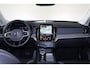 Volvo XC90 T8 Recharge AWD Ultra Dark - Luchtvering - Panorama/schuifdak - IntelliSafe Assist & Surround - 360º Camera - Bowers & Wilkins audio - Adaptieve LED koplampen - Verwarmde voorstoelen, stuur & achterbank - Parkeersensoren voor & achter - Elektr. bedienb. voorstoelen met geheugen - Geventileerde voorstoelen - Head up display - Draadloze tel. lader - Extra getint glas - Elektr. inklapbare trekhaak - 21' LMV