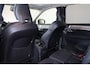 Volvo XC90 T8 Recharge AWD Ultra Dark - Luchtvering - Panorama/schuifdak - IntelliSafe Assist & Surround - 360º Camera - Bowers & Wilkins audio - Adaptieve LED koplampen - Verwarmde voorstoelen, stuur & achterbank - Parkeersensoren voor & achter - Elektr. bedienb. voorstoelen met geheugen - Geventileerde voorstoelen - Head up display - Draadloze tel. lader - Extra getint glas - Elektr. inklapbare trekhaak - 21' LMV