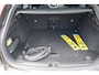 Volvo V60 2.0 T6 Recharge AWD R-Design | Plug-in Hybrid (PHEV) | Long Range SOH 97% | Trekhaak | Bowers Wilkins audio | Panoramadak | 360 Graden Camera | Adaptive cruise control | Stoel- en stuurverwarming | Elektrische stoelverstelling | Gelamineerde zijruiten | LED koplampen Adaptief | Lederen dashboard | Navigatie | Apple Carplay / Android Auto |