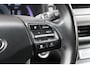 Hyundai Kona Electric EV Premium 64 kWh | Audio installatie premium | Cruise control adaptief met Stop&Go | Stoel ventilatie voor
