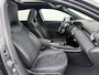 Mercedes-Benz A-klasse 250 e AMG Line | Panorama - Schuifdak | Trekhaak Wegklapbaar | Verwarmd Stuurwiel | Smartphone Integratie | Dodehoekl Assistent | Night Pakket | Klasse 3 Alarm