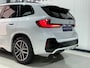 BMW X1 SDrive18i M Sport Automaat / Harman Kardon / Navigatie full map / Camera / Lederen interieur / Elektrische stoelen / etc..