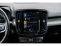 Volvo XC40 1.5 T3 Inscription | Trekhaak | Stoelverwarming | Lederen bekleding | Parkeercamera | Parkeersensoren voor + achter | Cruise Control | Volvo On Call |