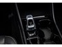 Volvo XC40 1.5 T3 Inscription | Trekhaak | Stoelverwarming | Lederen bekleding | Parkeercamera | Parkeersensoren voor + achter | Cruise Control | Volvo On Call |