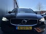 Volvo V60 BWJ 2022 2.0 B4 200 PK Momentum AUTOMAAT | TREKHAAK | STOEL + STUURVERW. | FULL LED | CAMERA | ADAPTIVE CRUISE | CARPLAY + ANDROID | NAVI | CLIMA | LMV | PDC