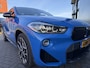 BMW X2 BWJ 2018 sDrive 20i 250PK M High Executive AUTOMAAT | FULL LED | ELEKTR. STOELEN | STOELVERW. | DAB + | CAMERA | KEY LESS | ELEKTR. ACHTERKLEP | HEAD-UP DISPLAY | NAVI | CLIMA | CRUISE | LMV | PDC