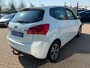Kia Venga 1.4 CVVT ExecutiveLine Airco Navi Panodak Cruise