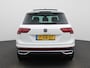 Volkswagen Tiguan 1.5 TSI Elegance | 150 PK | Automaat | Panorama Dak | Stoel en Stuurwiel Verwarming | Kofferklep Elektrisch | Apple Carplay / Android Auto | Parkeercamera | Navigatie | Keyless |