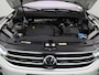 Volkswagen Tiguan 1.5 TSI Elegance | 150 PK | Automaat | Panorama Dak | Stoel en Stuurwiel Verwarming | Kofferklep Elektrisch | Apple Carplay / Android Auto | Parkeercamera | Navigatie | Keyless |