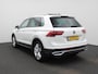 Volkswagen Tiguan 1.5 TSI Elegance | 150 PK | Automaat | Panorama Dak | Stoel en Stuurwiel Verwarming | Kofferklep Elektrisch | Apple Carplay / Android Auto | Parkeercamera | Navigatie | Keyless |