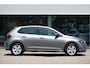 Volkswagen Polo 1.0 TSI DSG Comfortline | PDC V+A | 15" lichtmetaal | Airco |