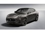 Maserati Grecale AWD Folgore 105kWh 550pk | WLTP 580km | Zwart leder met gele stiksels | Panoramadak | Head Up Display | Stoelverwarming voor en achter | Stoelventilatie | Stuurverwarming
