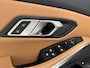 BMW 3-Serie Touring 330e xDrive | Cognac bekleding | Panoramadak | Head-up-D