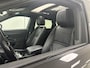 Land Rover Range Rover Evoque 1.5 P300e AWD R-Dynamic SE | Panoramadak | Meridian | 20'' |