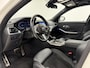 BMW 3-Serie 330e M-Sport | Schuif/kanteldak | Trekhaak | 360 camera |