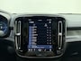 Volvo C40 Recharge Ultimate 69 kWh / 20 inch velgen / Nubuck / Harman Kardon audio / Elektrisch verstelbare stoelen / Stoel/- en stuurverwarming /
