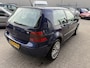 Volkswagen Golf 1.6-16V