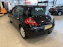 Renault Megane 2.0-16V Tech Line