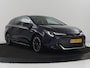 Toyota Corolla 2.0 Hybrid GR-Sport | Leder/Alcantara | Stoelverwarming | Trekhaak | Sportstoelen | Camera | Carplay | Park Assist | Keyless | Climate control | Full LED | Bluetooth | Getint glas