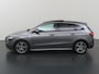Mercedes-Benz B-klasse 250 e Business Solution AMG | Distronic | Panoramadak | Elektrische achterklep |