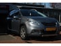 Peugeot 2008 1.2 PureTech Aut. *Allure* | Half- Leder | Navigatie | Cruise & Climate Control | Privacy | Orig. NL |