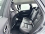 Volvo XC60 XC40 B4 Business Pro | 18" Allseason| Leder | Elektr. verst. Stoelen | Trekhaak | Parkeercamera | Stoel/Stuur/Achterbank/Parkeerverwarming | Adaptieve Cruise | BLIS
