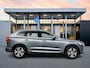 Volvo XC60 XC40 B4 Business Pro | 18" Allseason| Leder | Elektr. verst. Stoelen | Trekhaak | Parkeercamera | Stoel/Stuur/Achterbank/Parkeerverwarming | Adaptieve Cruise | BLIS
