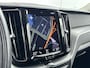 Volvo XC60 XC40 B4 Business Pro | 18" Allseason| Leder | Elektr. verst. Stoelen | Trekhaak | Parkeercamera | Stoel/Stuur/Achterbank/Parkeerverwarming | Adaptieve Cruise | BLIS