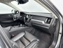 Volvo XC60 XC40 B4 Business Pro | 18" Allseason| Leder | Elektr. verst. Stoelen | Trekhaak | Parkeercamera | Stoel/Stuur/Achterbank/Parkeerverwarming | Adaptieve Cruise | BLIS