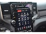 Dodge Ram 1500 5.7 V8 4x4 Crew Cab 6'4 Sport | Navigatie | Panoramadak | Leer | Camera | Alpine sound | Carplay | Stoel-stuur verwarming | NL auto!! | Recent een grote beurt gehad incl bougies en spruitstukken!!