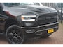 Dodge Ram 1500 5.7 V8 4x4 Crew Cab 6'4 Sport | Navigatie | Panoramadak | Leer | Camera | Alpine sound | Carplay | Stoel-stuur verwarming | NL auto!! | Recent een grote beurt gehad incl bougies en spruitstukken!!