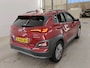 Hyundai Kona Electric 64 kWh EV 204pk Fashion | SOH 100% | Android Auto / Apple CarPlay | Camera | PDC | Navi | DAB | Keyless | 17" Velgen