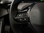 Peugeot e-2008 EV Allure 50 kWh SOH 92% (APPLE CARPLAY,PDC,SPORTSTOELEN,STOELVERWARMING,CAMERA,PDC,LM VELGEN,BLUETOOTH,NETTESTAAT)