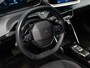 Peugeot e-2008 EV Allure 50 kWh SOH 92% (APPLE CARPLAY,PDC,SPORTSTOELEN,STOELVERWARMING,CAMERA,PDC,LM VELGEN,BLUETOOTH,NETTESTAAT)
